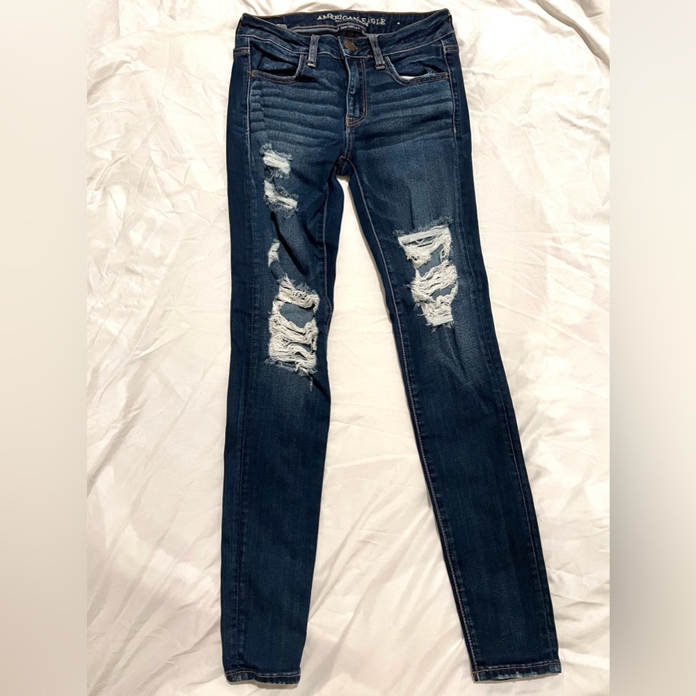American Eagle Skinny jeans, size 2, dark wash